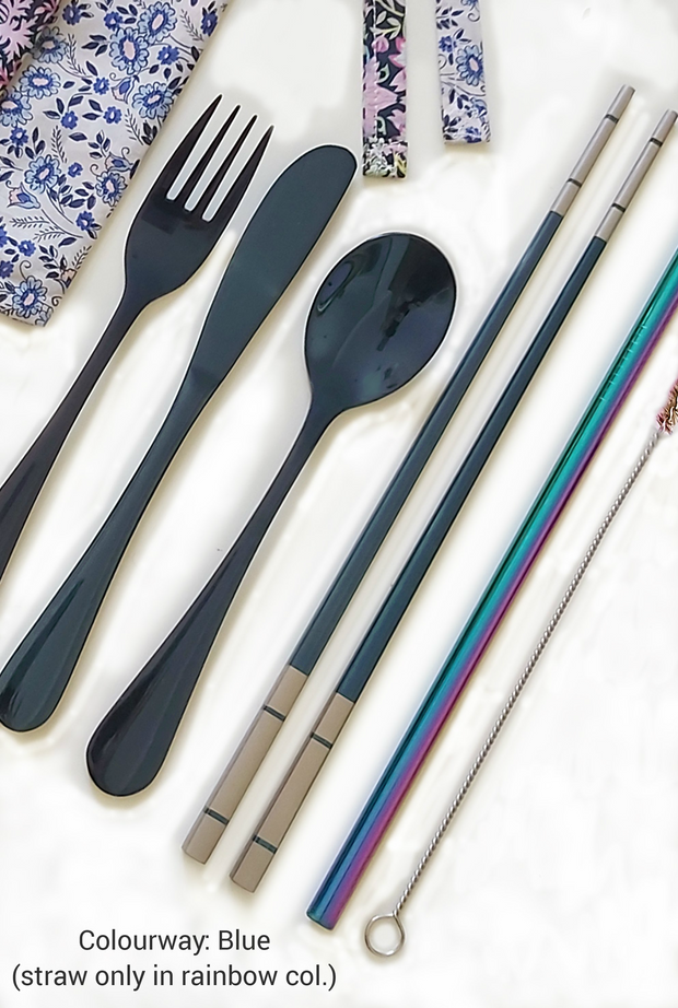 Stainless Steel set. Knife (Length 7.5cms-.50gms), Folk (Length 6.5cms- .32gms), Spoon (Length 6cms-.37gms), Chopsticks Pair (Length 23.5cms-.35gms), Straw (Length 21.5cms-.21gms) Cleaning Brush. Blue
